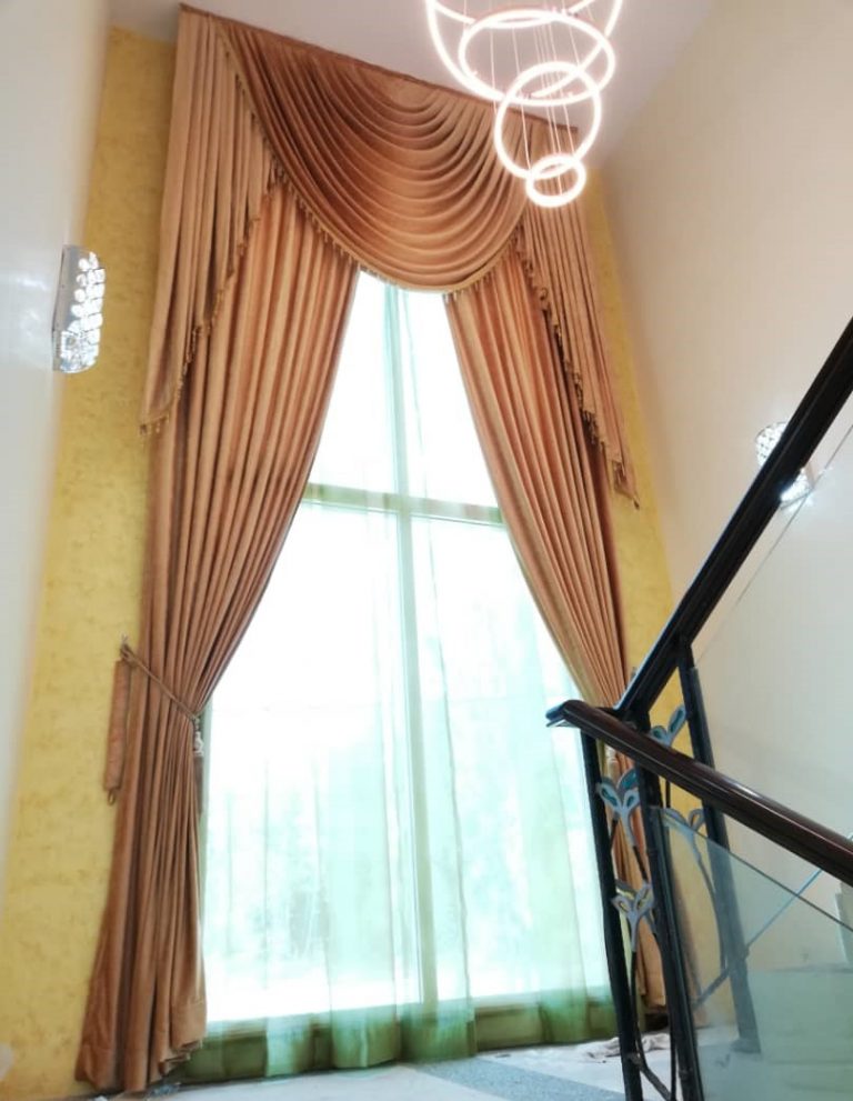 H & A CURTAINS - Our Portfolio - Scallop Curtains